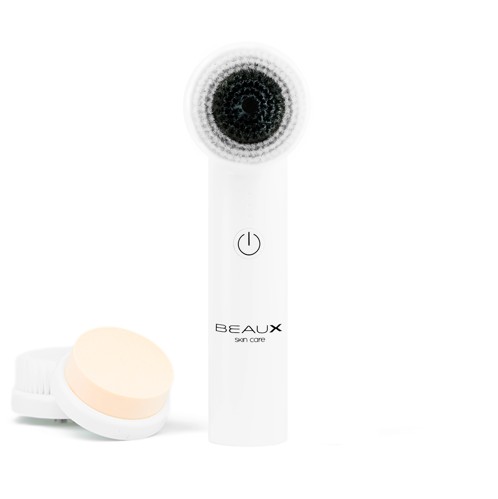 FR: Brosse nettoyante pour le visage NESSIE en plastique ABS blanc, dotée de pulsations soniques et de têtes rotatives blanches ; à l'arrière-plan, on aperçoit une tête démaquillante et une tête de rechange à poils souples.
ENG: NESSIE white ABS plastic facial cleansing brush with sonic pulsations and spinning heads in white, in the background are a makeup removal head and a back up soft bristle head.