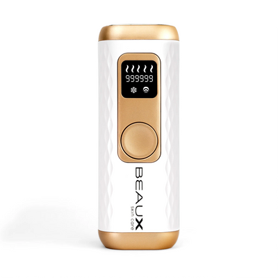 FR: Appareil FLASH IPL blanc sur pied, illustrant la qualité de l'appareil - BEAUX Paris

ENG: FLASH IPL device in white standing showing quality of device